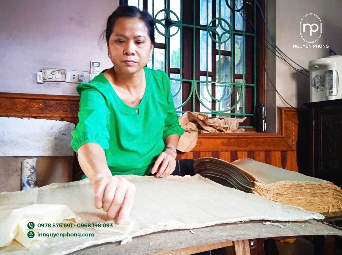 Giấy dó là một loại giấy có từ lâu đời